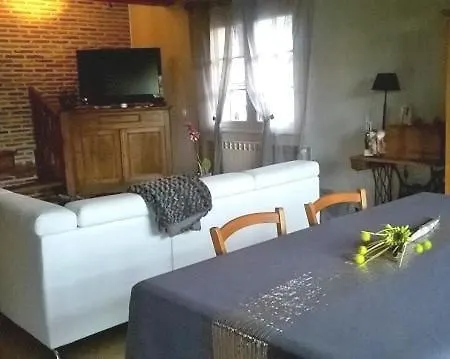 Belle : Style Landaise Holiday home *